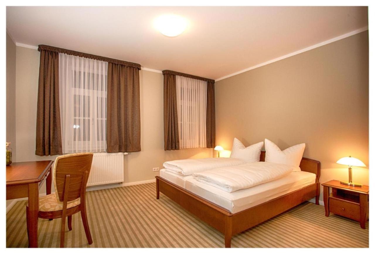 Velpke Hotel Restaurant Postillion מראה חיצוני תמונה