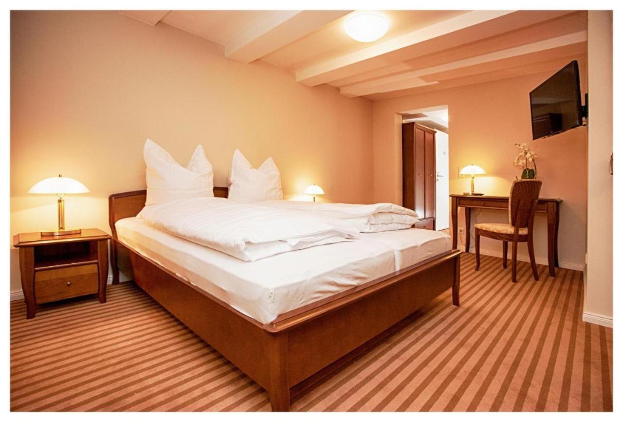 Velpke Hotel Restaurant Postillion מראה חיצוני תמונה